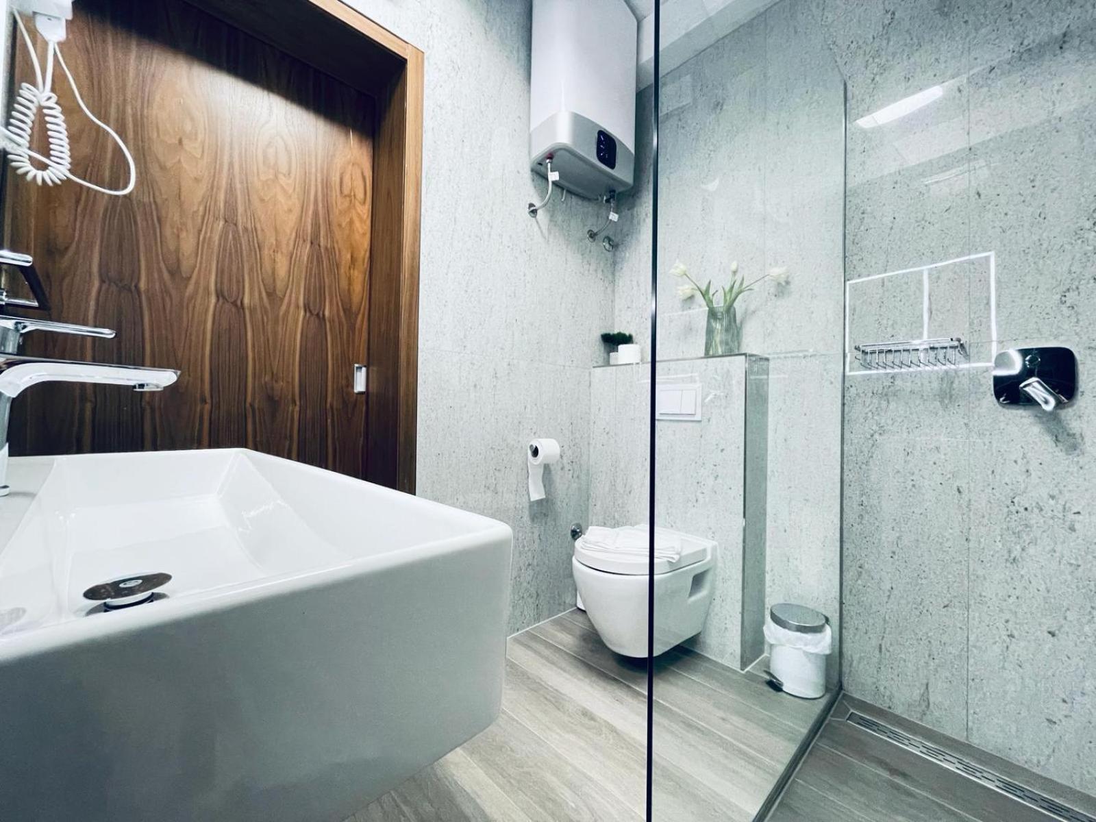 Fazana City Rooms With Free Parking מראה חיצוני תמונה
